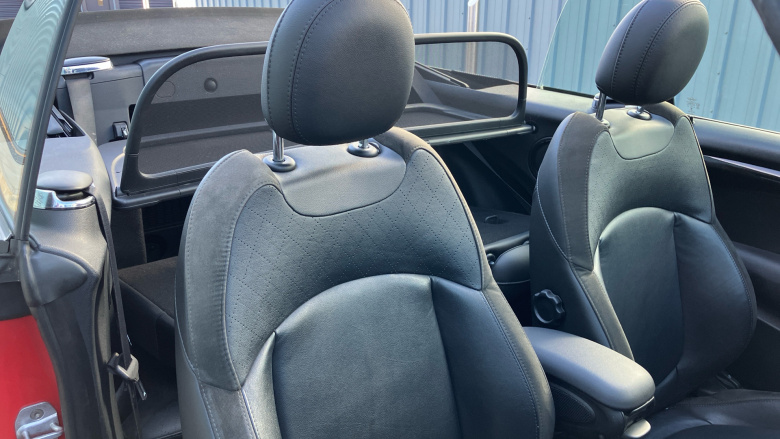 MINI Convertible 2.0 Cooper S Sport II 2dr Auto Petrol Convertible